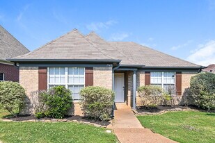 1743 Brentford Cove in Cordova, TN - Building Photo