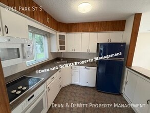 6711 Park St S in South Pasadena, FL - Building Photo - Building Photo