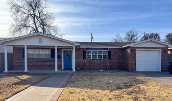 3111 43rd St in Lubbock, TX - Building Photo