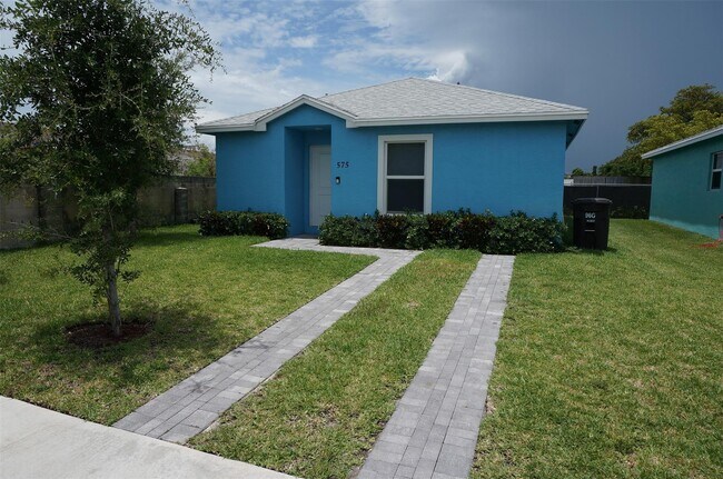property at 575 Lilac Ct