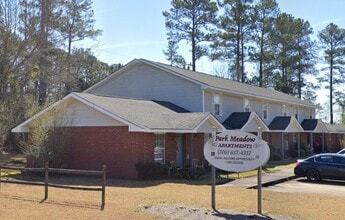 707 E Boyd Rd in Hogansville, GA - Building Photo - Building Photo