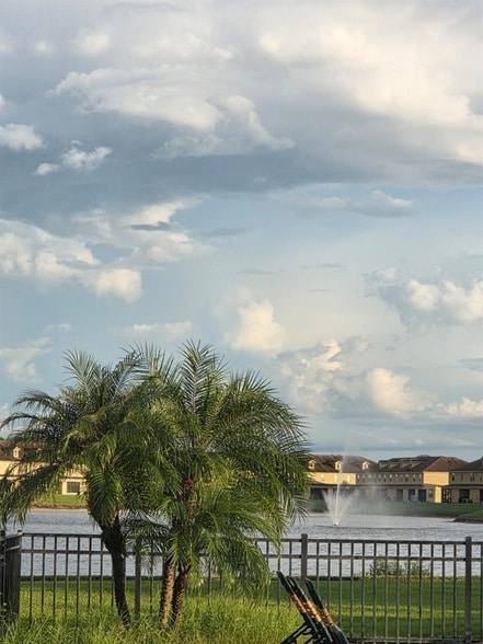 3351 Whitestone Cir, Unit 105 in Kissimmee, FL - Foto de edificio - Building Photo