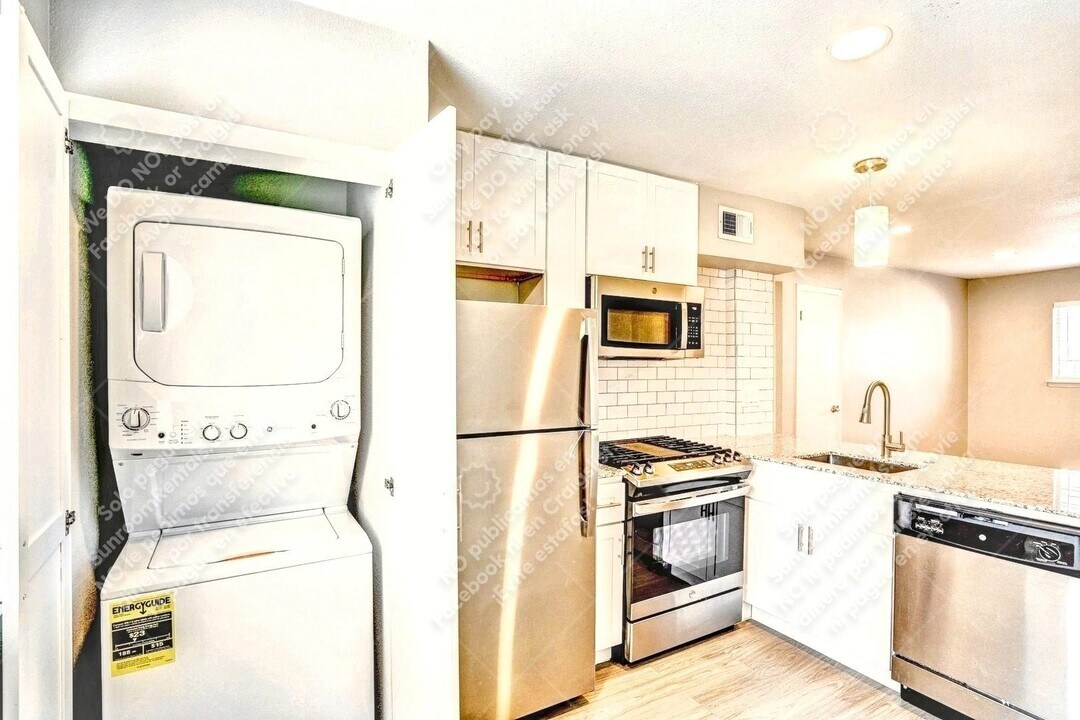 3138 Manor Rd in Austin, TX - Building Photo