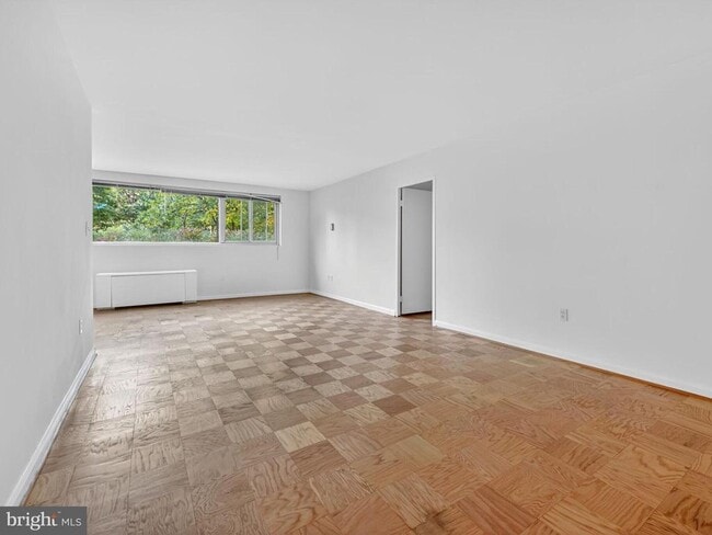 4600 Connecticut Ave NW in Washington, DC - Building Photo - Building Photo