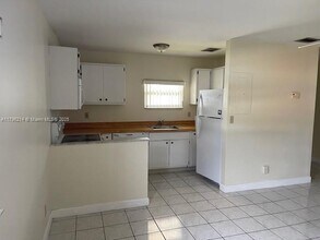 1912 Jefferson St in Hollywood, FL - Building Photo - Building Photo
