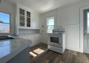 1605 Yout St in Racine, WI - Building Photo - Building Photo