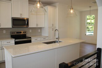 1340 Hamilton St in Charlotte, NC - Building Photo - Building Photo