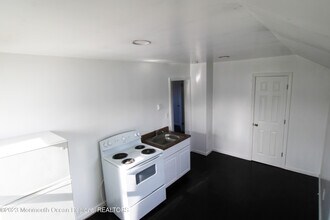 225 Atlantic City Blvd in Beachwood, NJ - Building Photo - Building Photo