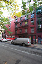 176 Elizabeth St in New York, NY - Building Photo - Building Photo