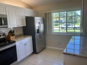 187 Bent Arrow Dr in Jupiter, FL - Building Photo - Building Photo