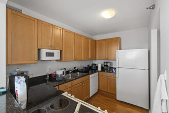 400 N La Salle Dr, Unit 2804 in Chicago, IL - Foto de edificio - Building Photo