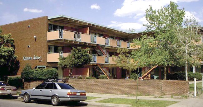 SloHi Flats in Denver, CO - Foto de edificio - Building Photo