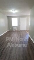 4421 Bonnell Dr in Huntsville, AL - Building Photo