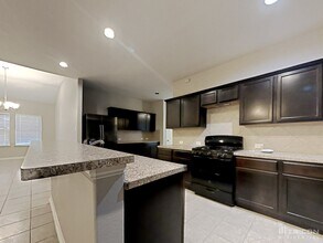 8930 Holland Pk in Converse, TX - Building Photo - Building Photo