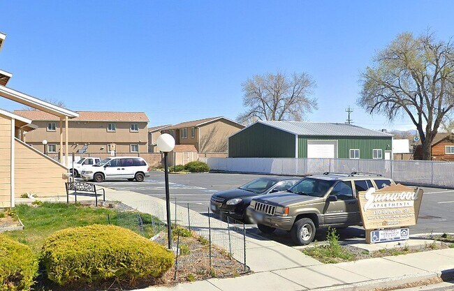 150 Bowean St in Lovelock, NV - Building Photo - Building Photo