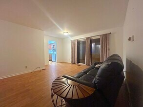 280 Co Rd B in Fontana-on-Geneva Lake, WI - Building Photo - Building Photo