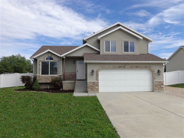 property at 2968 W 2025 N