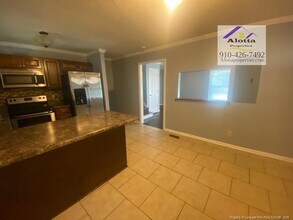 6114 Regis Ct in Fayetteville, NC - Building Photo - Building Photo