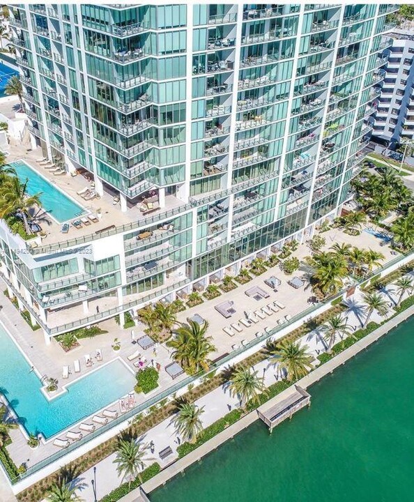 2900 NE 7th Ave, Unit 2509 in Miami, FL - Building Photo