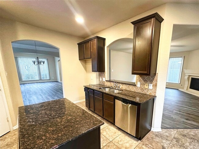 property at 15023 Russet Bend Ln