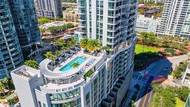 100 E Las Olas Blvd, Unit 4504 in Fort Lauderdale, FL - Building Photo - Building Photo