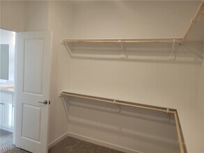187 Jaldena Ln in Henderson, NV - Building Photo - Building Photo