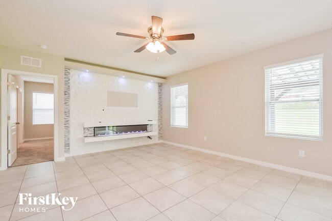 196 Sunny Day Wy in Davenport, FL - Building Photo - Building Photo