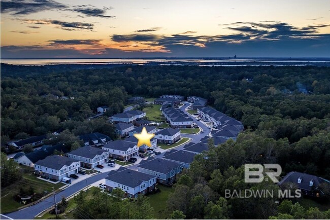6892 Spaniel Dr in Spanish Fort, AL - Building Photo - Building Photo
