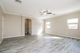 261 N Valle Verde in Apache Junction, AZ - Building Photo - Building Photo