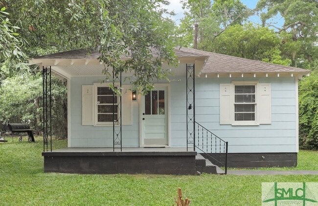 property at 1305 E 71st St