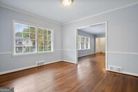 2647 Sharondale Cir NE in Atlanta, GA - Building Photo - Building Photo