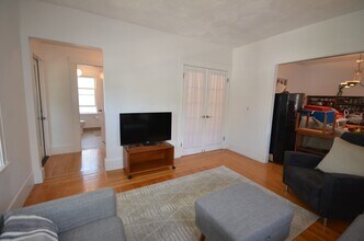 11 Hobson St in Boston, MA - Building Photo - Building Photo