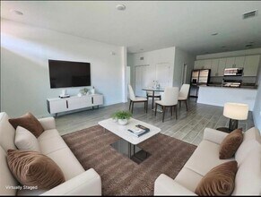 1626 Cumin Dr in Poinciana, FL - Building Photo - Building Photo