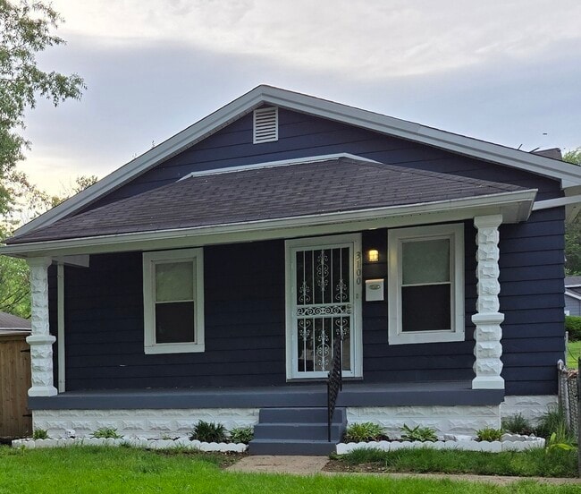 property at 3100 Montana Ave
