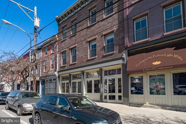 property at 1210 N Palethorp St