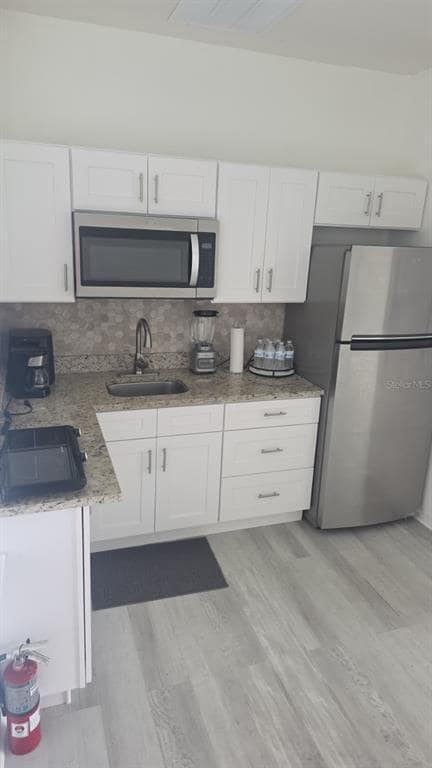property at 15370 Arcadia Blf Lp