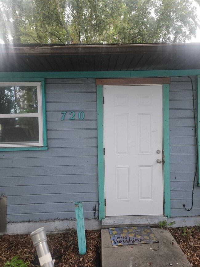 property at 720 26th Ave E