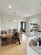 9 Aberdeen Rd, Unit 3 in Somerville, MA - Building Photo - Building Photo