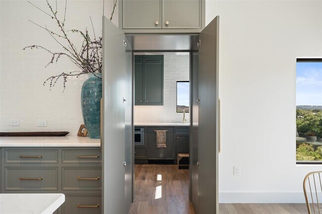 5914 Cape Coral Dr in Austin, TX - Building Photo - Building Photo