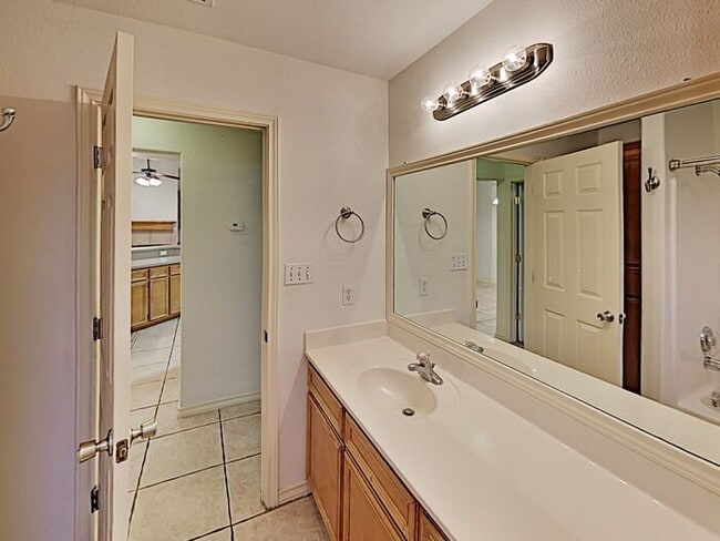 6510 Lens Dr in Corpus Christi, TX - Building Photo - Building Photo