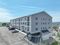 31 Ridge St in Worcester, MA - Foto de edificio