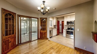 625 N Blackhawk Ave in Madison, WI - Building Photo - Building Photo