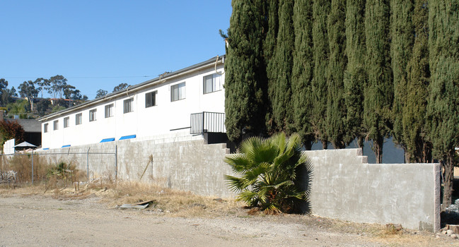 628 Millar Ave in El Cajon, CA - Building Photo - Building Photo