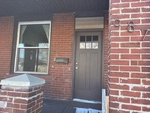 687 E Columbus St, Unit 687 E Columbus St in Columbus, OH - Foto de edificio - Building Photo