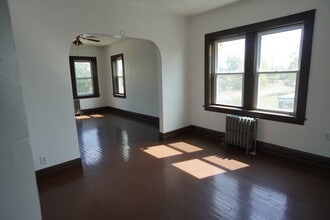 1170 Connecticut St in Gary, IN - Foto de edificio - Building Photo