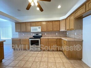 2007 Lause Bay in Bullhead City, AZ - Building Photo - Building Photo