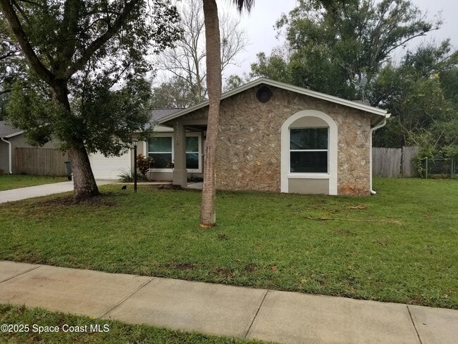 1520 Yorktown Ave in Titusville, FL - Building Photo - Building Photo