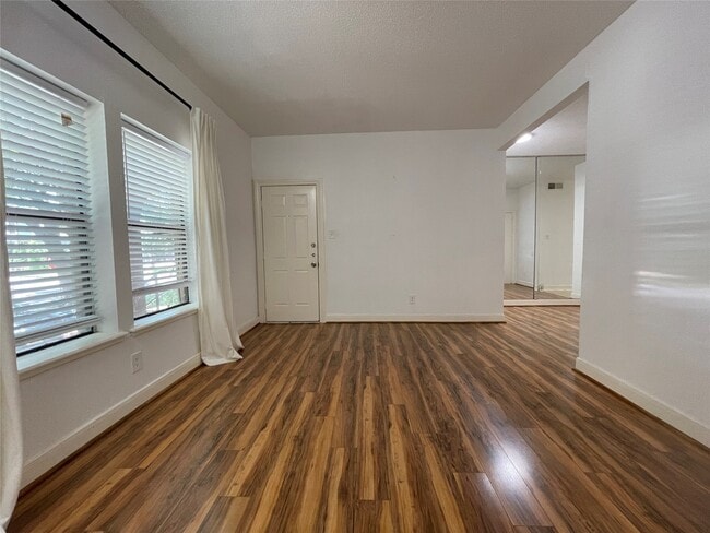 1901 Brun St in Houston, TX - Building Photo - Building Photo