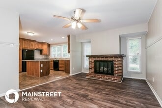 6922 Parc Charlene Dr in Florissant, MO - Building Photo - Building Photo