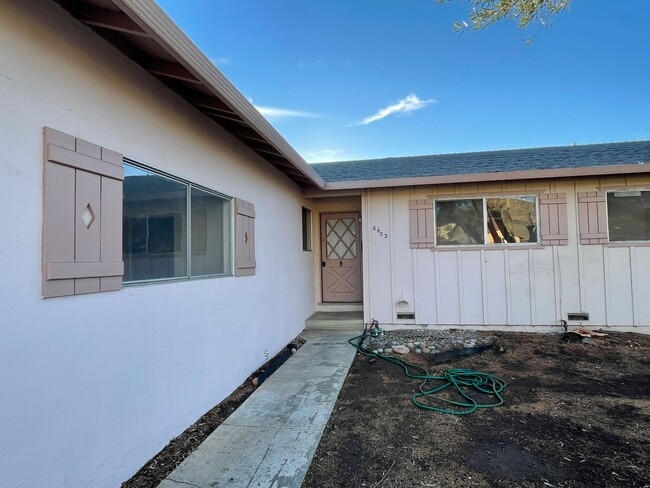 6403 Vegas Dr in San Jose, CA - Building Photo - Building Photo